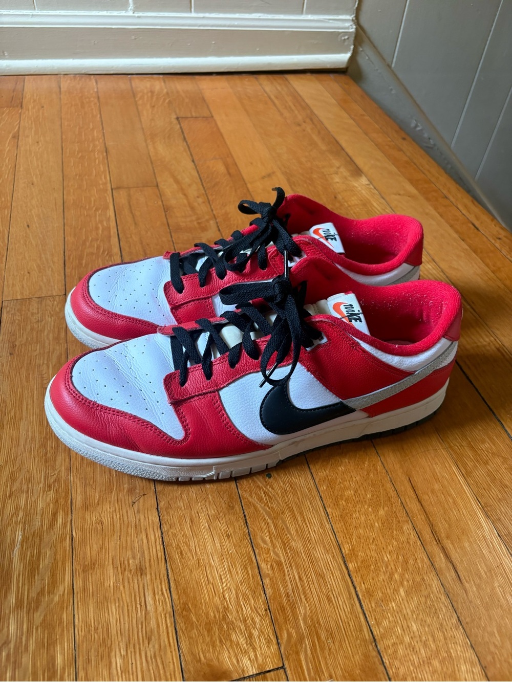Nike Dunk Low ‘Split-Chicago’ - Picture 3 of 5
